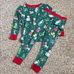LITTLE SLEEPIES HOLIDAY HOUNDS TWO PIECE PAJAMA SET